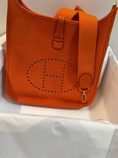 (Category: ) located in . Submitted by sg.shopper45 (Listing ID 1316306888, Image 1). Description: .