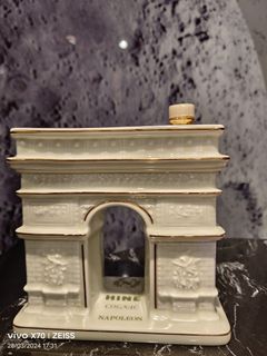 （分類：）位於 。 由 kiandrachan 提交（商品編號 1316307960，圖片 1）。簡介： 。