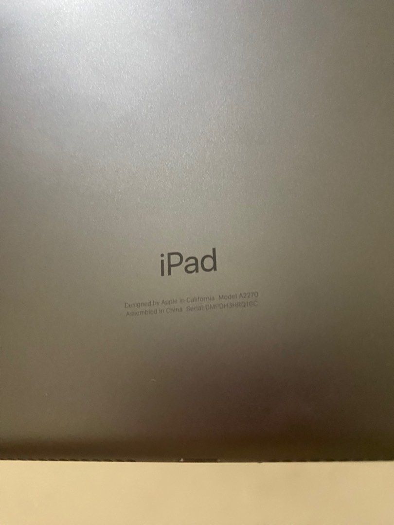 Ipad 8th Gen 32 GB WIFI (Category: iPad) located in Pasig City. Submitted by sheenuh (Listing ID 1316293022, Image 3). Description: NO ISSUES. Only used for studying. No lagging, no dents. Lady owned. Can ship or meet-up Location: Jennys Ave., Pasig City RFS: Upgrade.