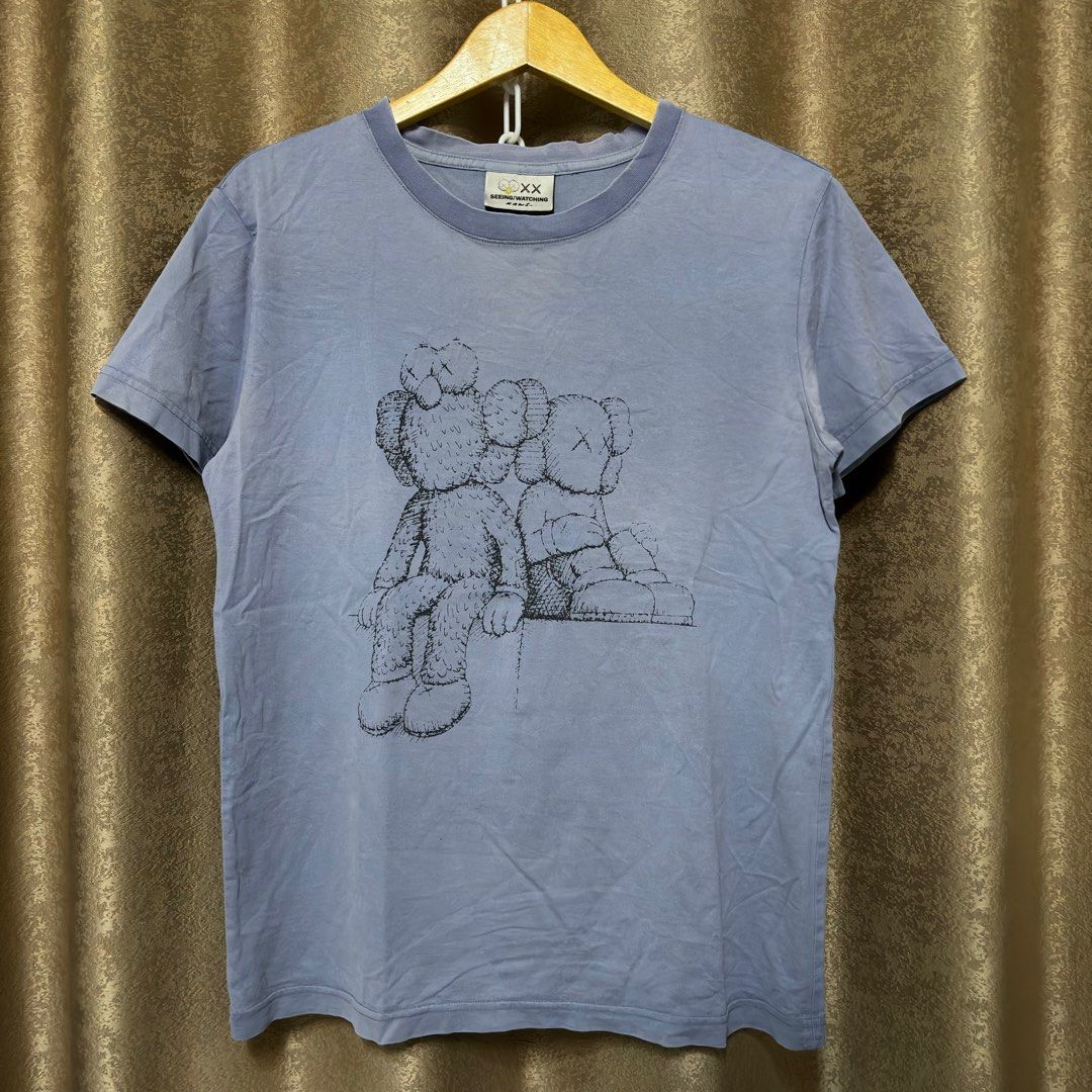 Kaos KAWS Seeing / Watching - Companion Canned, Fesyen Pria
