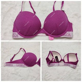 (Category: ) located in . Submitted by shopwith_Nuna (Listing ID 1316443997, Image 1). Description: .