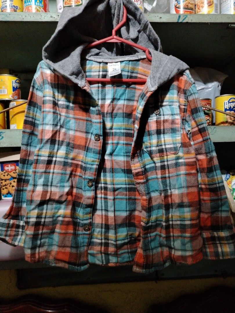 Longsleeve with hood unisex (Category: Babies & Kids Fashion) located in Manila. Submitted by santanking (Listing ID 1316416696, Image 1). Description: .