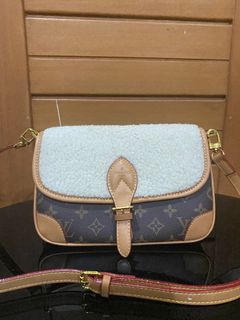 (Kategori: ) berada di . Dikirim oleh lakuyuknin (ID iklan 1316425601, Gambar 1). Deskripsi: .