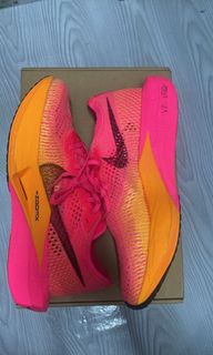 (Category: ) located in . Submitted by stealwear (Listing ID 1316268917, Image 1). Description: .