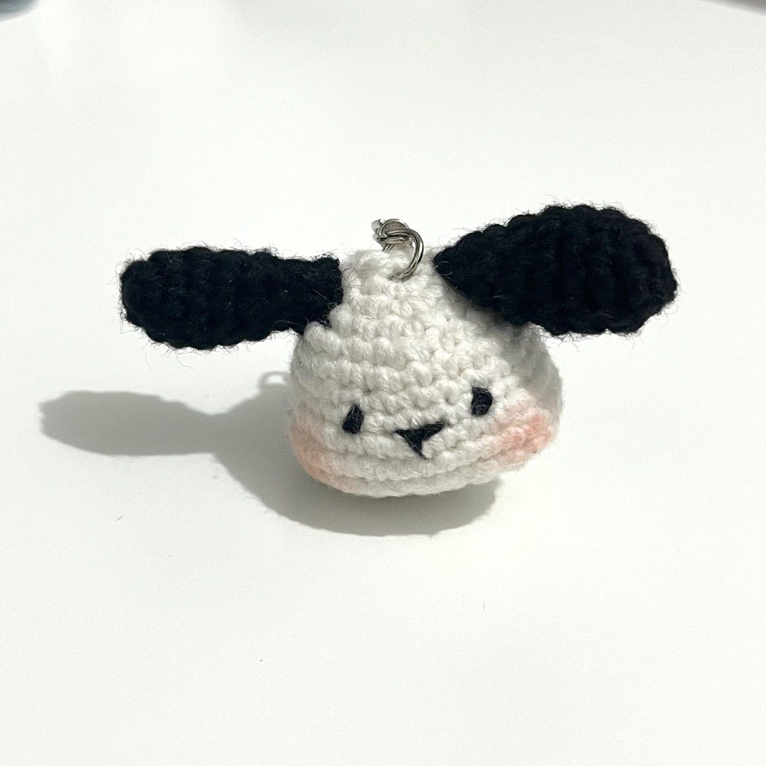Pocaccho Keychain Crochet (Category: Handmade Craft) located in Quezon City. Submitted by ezrakielle (Listing ID 1316443413, Image 1). Description: 🍥 Pocaccho Keychain Crochet — made to order! (1-2 weeks) — 50% downpayment upon order — handmade 🪷 mod: sdd (lalamove), jnt, ggx, flash express 🪷 mop: gcash loc: qc / metro manila dm me for custom order / inquiries 🤍.