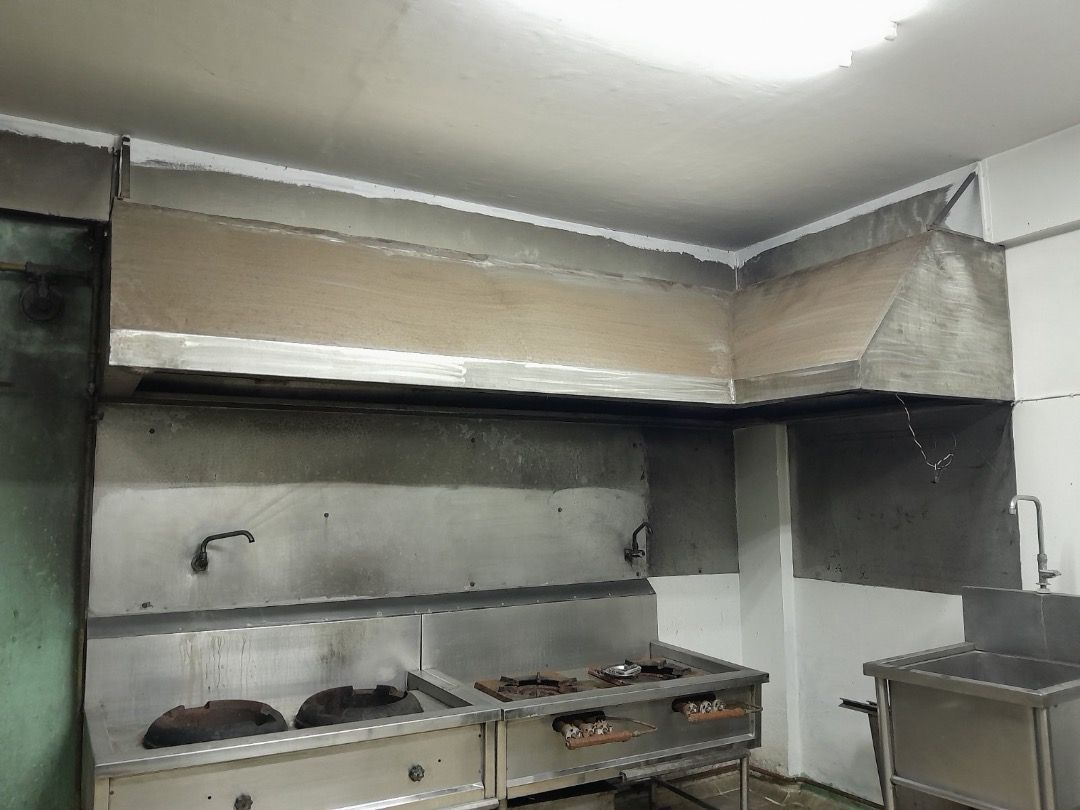 Range Hood (Category: Hobs & Hoods) located in Cainta. Submitted by dc_garage (Listing ID 1316376806, Image 1). Description: Installed connections 3.10n x 90cm.
