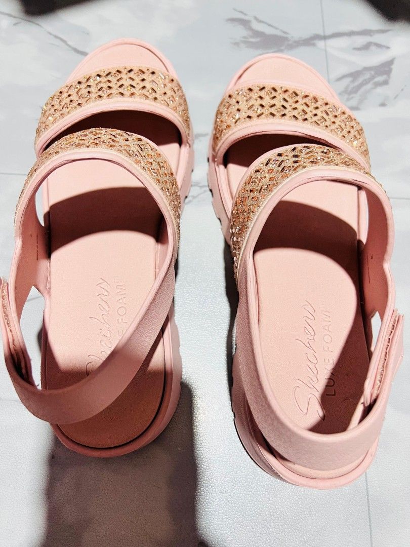 Sandal skechers wanita soft pink original