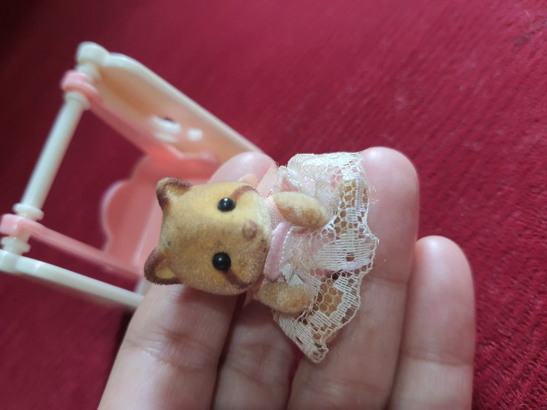Sylvanian baby on swing (Category: Infant Playtime) located in Davao. Submitted by juvybrreyn16232 (Listing ID 1316329627, Image 3). Description: sylvanian baby on swing 170.oo.