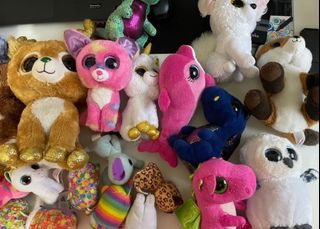 (Category: ) located in . Submitted by llyh82 (Listing ID 1316325570, Image 1). Description: .