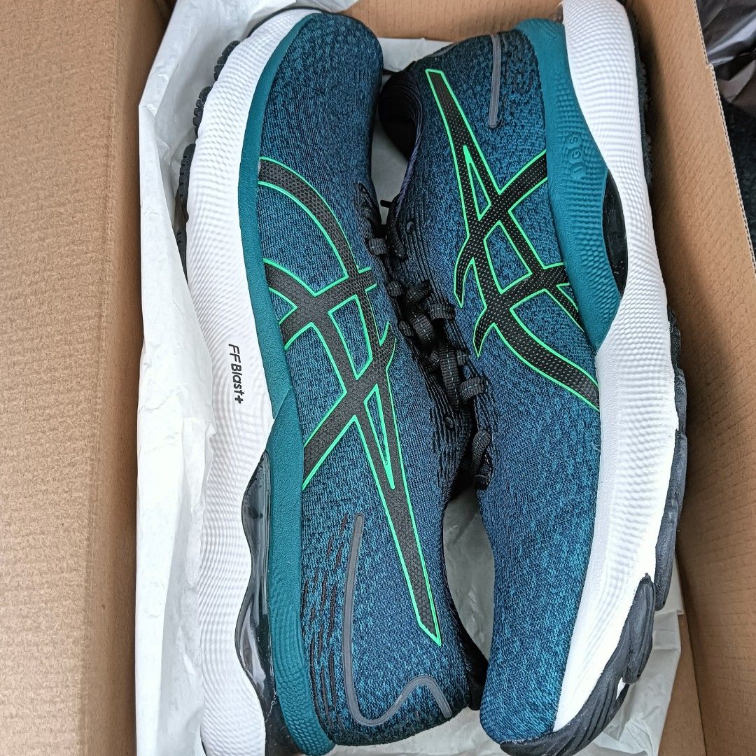 Us11 12 Asics gel nimbus 24 running Men s Fashion Footwear Sneakers on Carousell