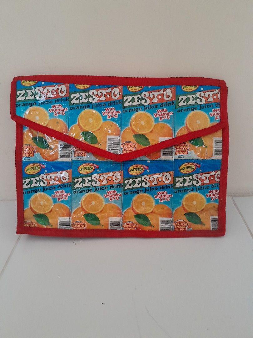 Vintage Zesto recycled envelope (Category: Craft Supplies & Tools) located in Muntinlupa City. Submitted by elmsz (Listing ID 1316294865, Image 1). Description: Project ito noong 90"s sa Smokey Mountain /Payatas dumpsite for livelihood. Spray bottle for size reference only. FREE SHIPPING na via J and T Gcash.