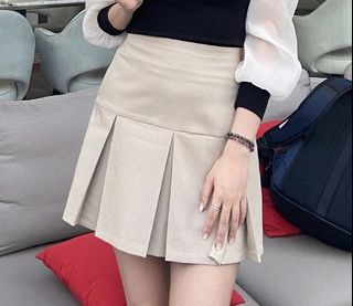 （分類：）位於 。 由 thriftypearls 提交（商品編號 1316412992，圖片 1）。簡介： 。