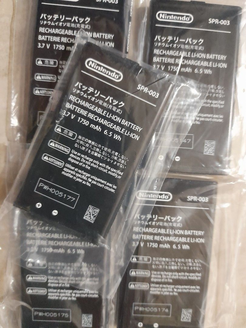 3DS XL BATTERY (Category: Cases & Covers) located in Quezon City. Submitted by hajjasittienor (Listing ID 1316484693, Image 1). Description: BRAND NEW. 3DS XL NEW BATTERY ORIG.600 3DS XL OLD BATTERY ORIG.600 3DS XL HARD POUCH.300 3DS XL OLD CRYSTAL CASE.220 3DS XL NEW CRYSTAL CASE.220 SCREEN PROTECTOR.150 ....PWEDE COD ....PWEDE PICK UP ....PWEDE GCASH PAYMENT AVIDA TOWER NEW MANILA COL BONNY SERRANO AVE QUEZON.