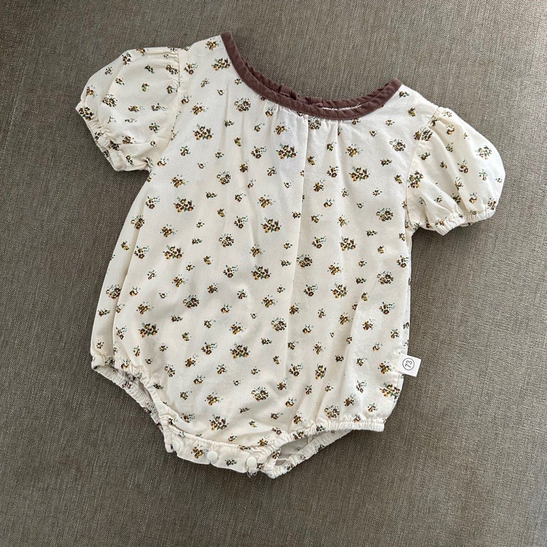 6-9M Floral Romper (Category: Babies & Kids Fashion) located in Pasig City. Submitted by speciallyselected (Listing ID 1316511152, Image 1). Description: Used 2x only. Bought from the orange app. Fits my daughter up to 12 mos. Size on tag is 73. .