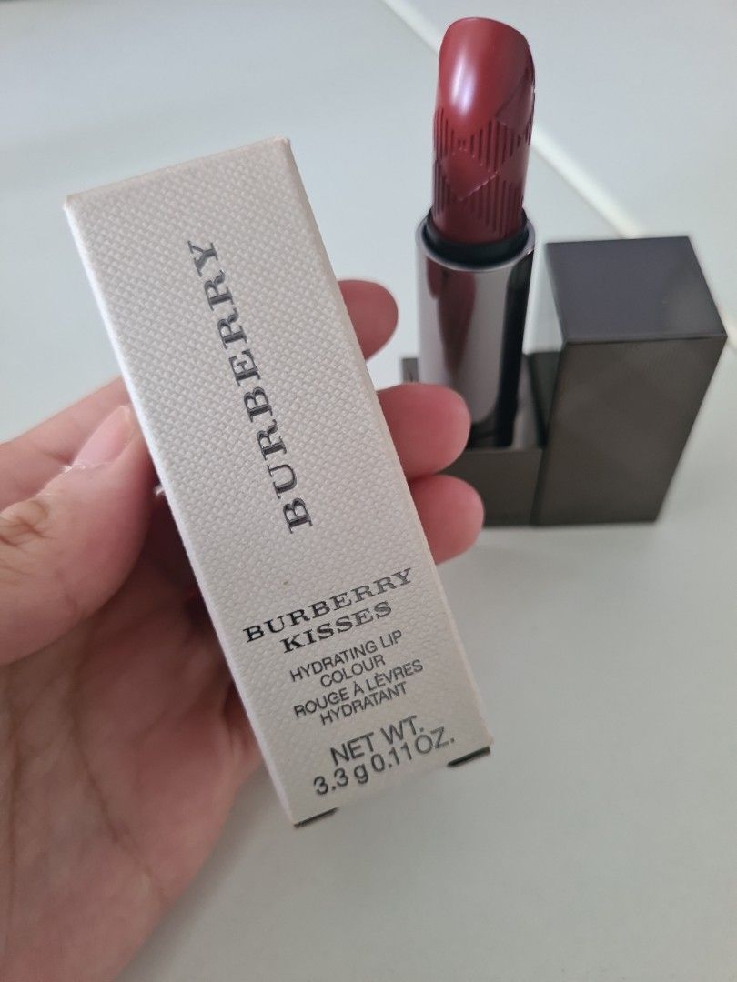 Burberry Kisses Hydrating Lip Colour Russet No. 93 Lipstick