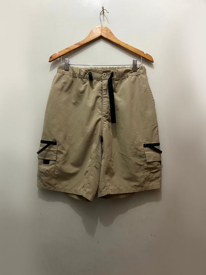 Carhartt WIP cargo short Men s Fashion Bottoms Shorts on Carousell