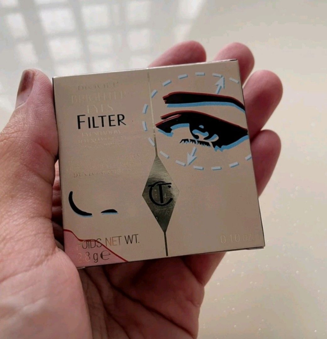 Charlotte Tilbury Eyeshadow Palette 2.8g (Category: Makeup) located in Manila. Submitted by etincellee (Listing ID 1316616457, Image 1). Description: International Mall Pull-out Payment Method: GCASH Shipping Options: LALAMOVE Direct JNT.