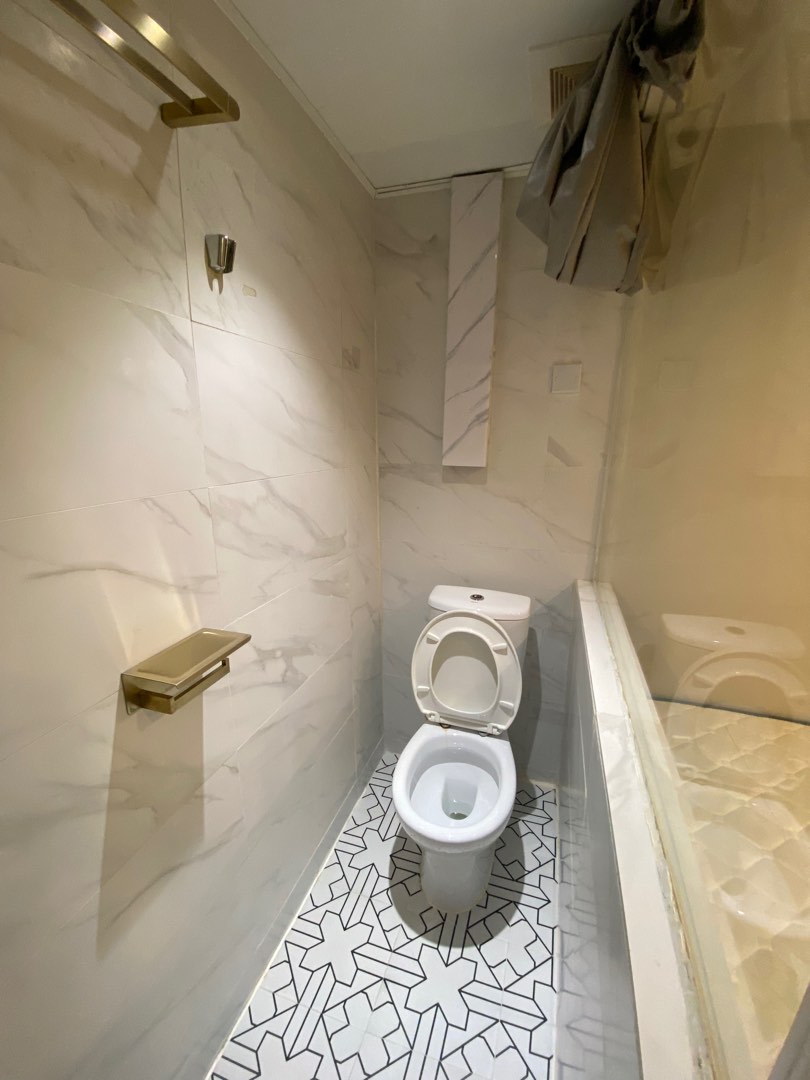 Clean and Spacious Room in Causeway Bay (5min walk from CWB MTR Station)62863194386434114
