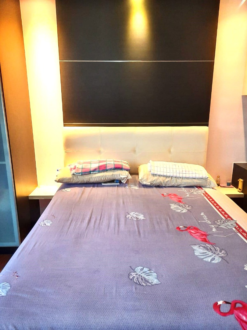(Category: ) located in . Submitted by your_rental_specialist (Listing ID 1316498784, Image 1). Description: .