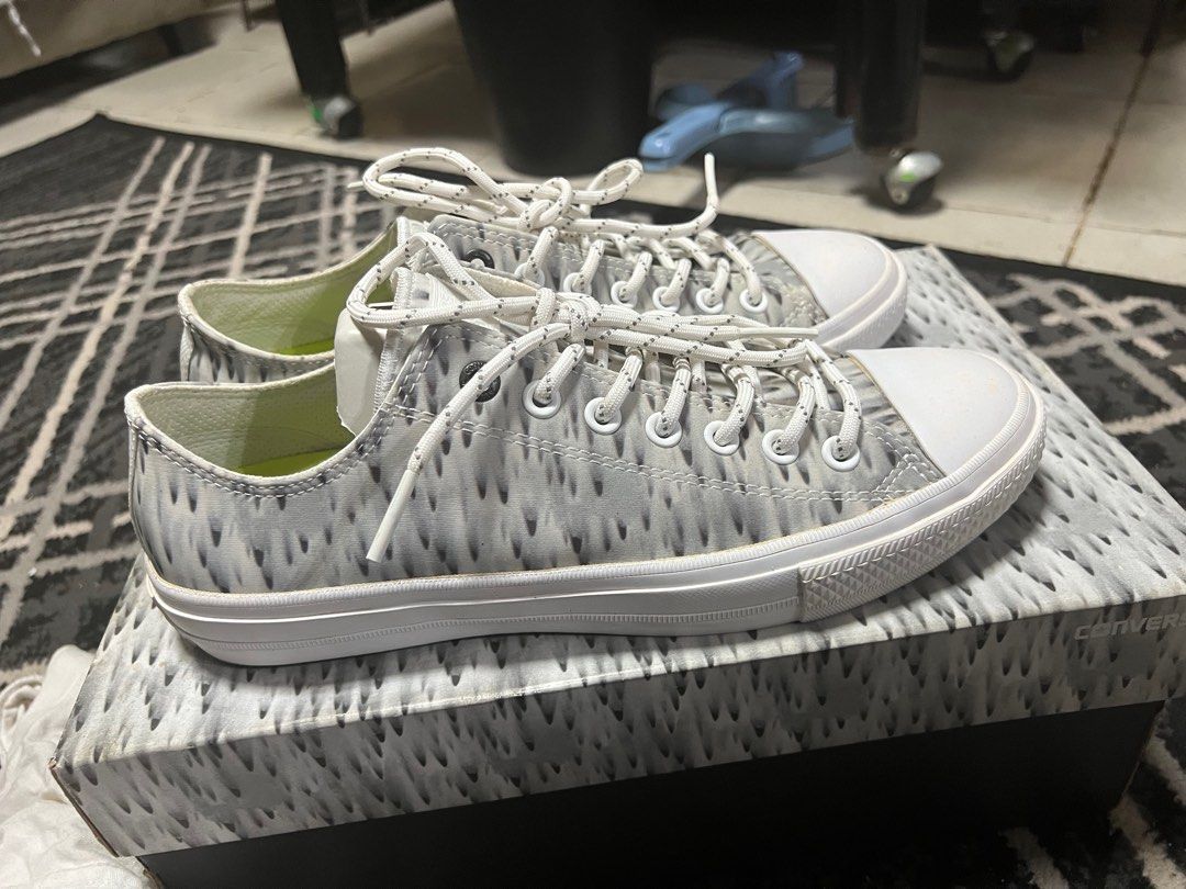 Converse Chuck Taylor II “Camo Pack” (Category: Sneakers) located in Makati City. Submitted by mrmickeymouse (Listing ID 1316479315, Image 1). Description: Converse Chuck Taylor II Lunarlon Dior-like Size 9 Mens Condition: 9/10 Used once Issue: removable stains sa outsole Orig price: 5.5k Selling it for only 2.2k RUSH Nego for sure buyers.