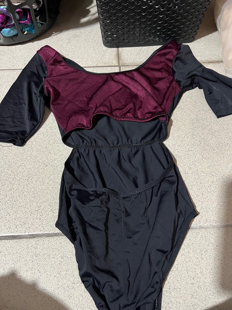 Dance outfit (Category: Babies & Kids Fashion) located in San Mateo. Submitted by junked (Listing ID 1316450215, Image 2). Description: Used once. Very good condition.