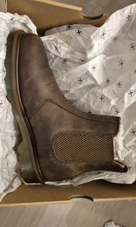 (Category: ) located in . Submitted by twinklette14 (Listing ID 1316552190, Image 1). Description: .