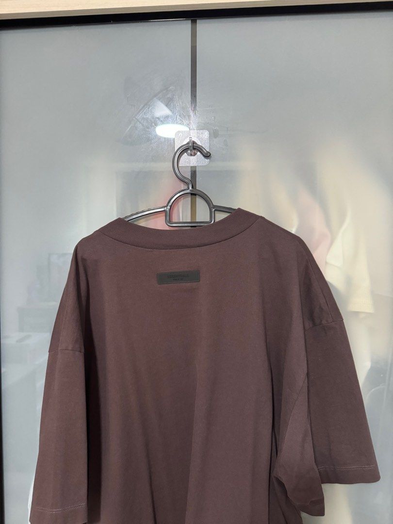 Essentials Tee (Category: Tshirts & Polo Shirts) located in Singapore. Submitted by strizer (Listing ID 1316504835, Image 3). Description: Oversized fit. PTP is 63cm (see last 2 pics for ref).