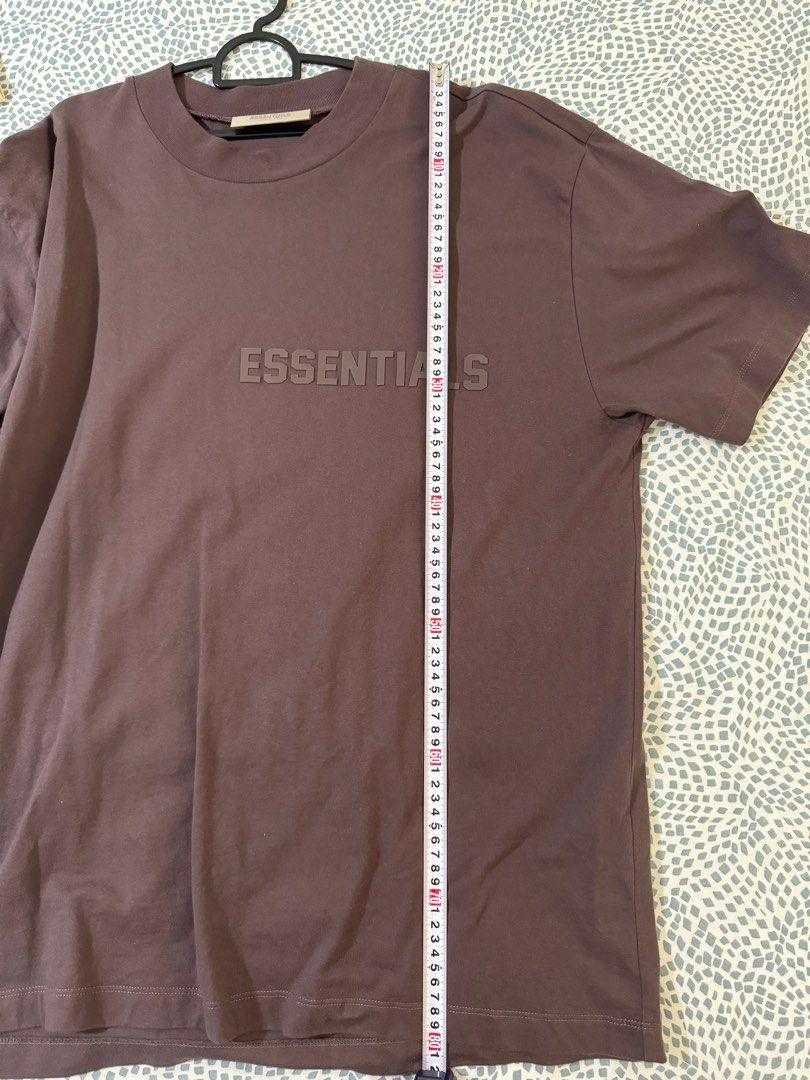 Essentials Tee (Category: Tshirts & Polo Shirts) located in Singapore. Submitted by strizer (Listing ID 1316504835, Image 5). Description: Oversized fit. PTP is 63cm (see last 2 pics for ref).