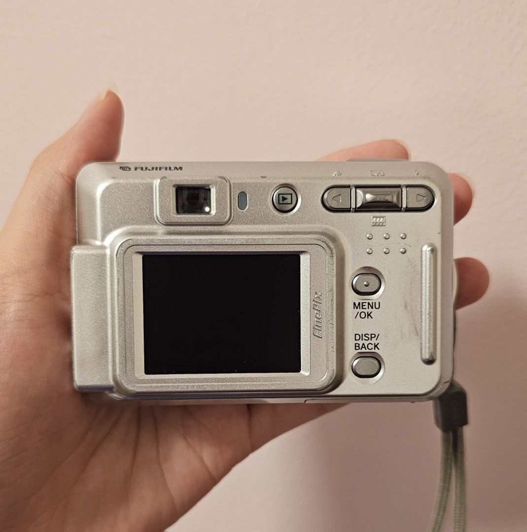 動作品 名機 平成レトロ FUJIFILM FinePix A500 FUJIFILM Finepix A500 - 新潟県で中古カメラ・中古レンズの高価