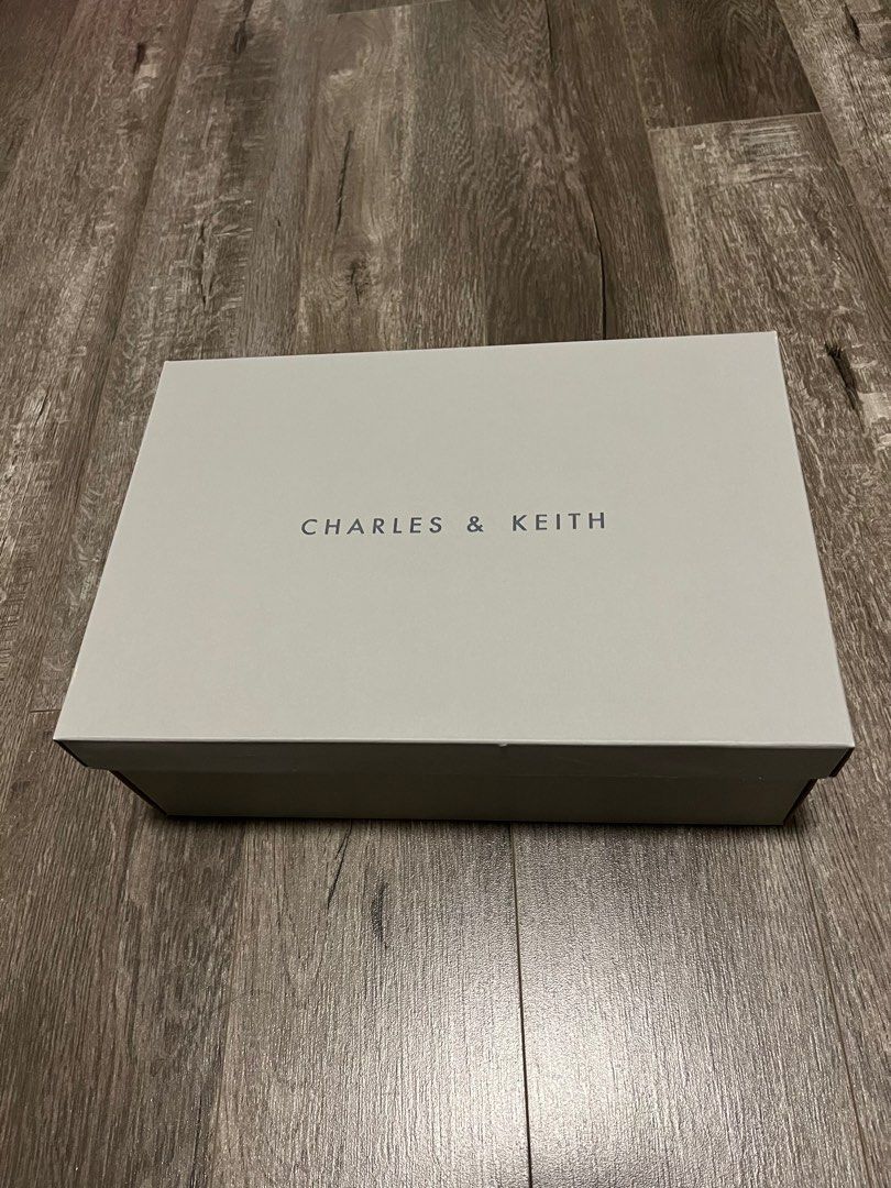 Heels (Category: Shoes) located in Mississauga. Submitted by dianajyn (Listing ID 1316452893, Image 2). Description: Size 5.