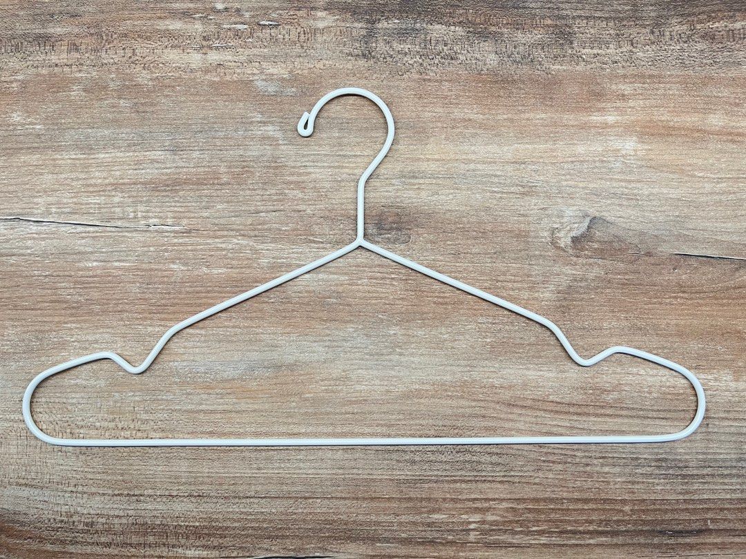 Stajlig hanger clearance