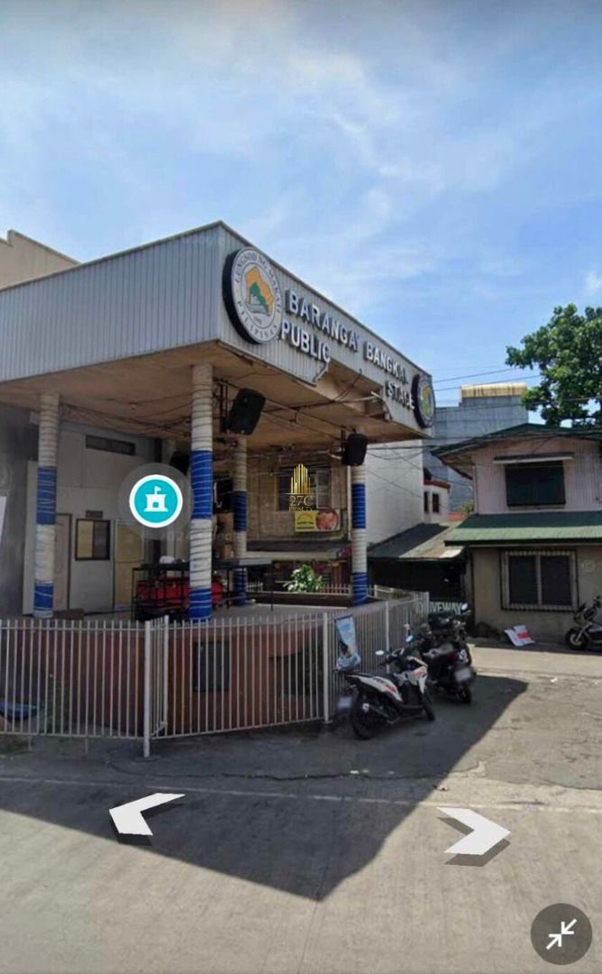 Image showcasing Milwaukee's Mitchell Building being converted from offices to housing