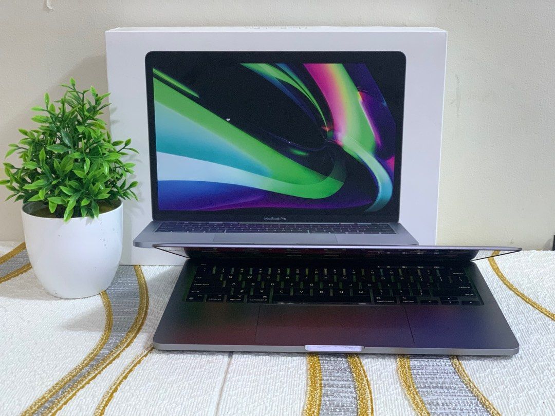 MacBook pro M1 2020 爆安！本日まで！
