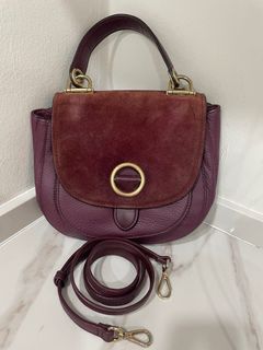 (Category: ) located in . Submitted by aadea_preloved79 (Listing ID 1316477354, Image 1). Description: .