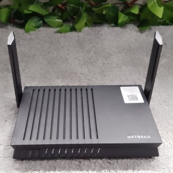 Netgear AX1800 WiFi 6 Router (Category: Office & Business Technology) located in Paranaque City. Submitted by ivy69425 (Listing ID 1316456085, Image 2). Description: Brand: Netgear Model: RAX20 AX1800 Color: Black Condition: Almost New/Boxed .