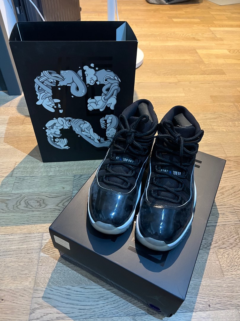Nike Air Jordan 11 concord Men s Fashion Footwear Sneakers on Carousell