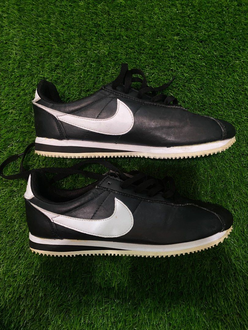Nike cortez hitam deals