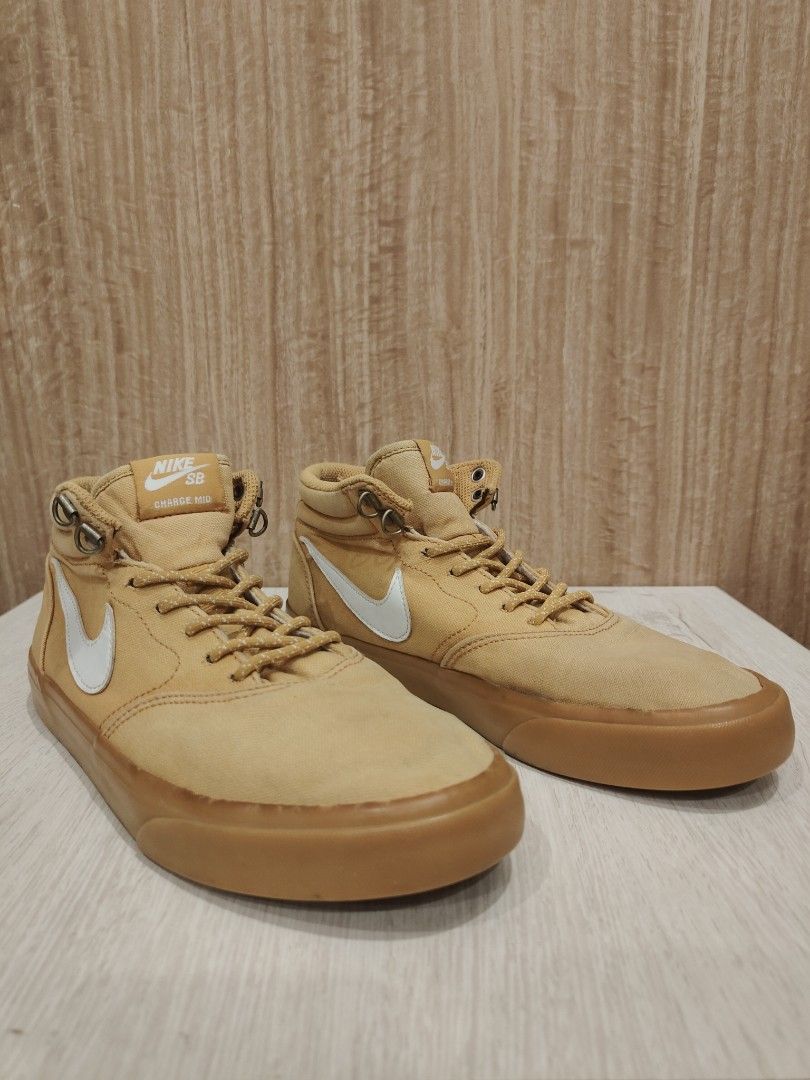 nike sb charge mid premium chutney