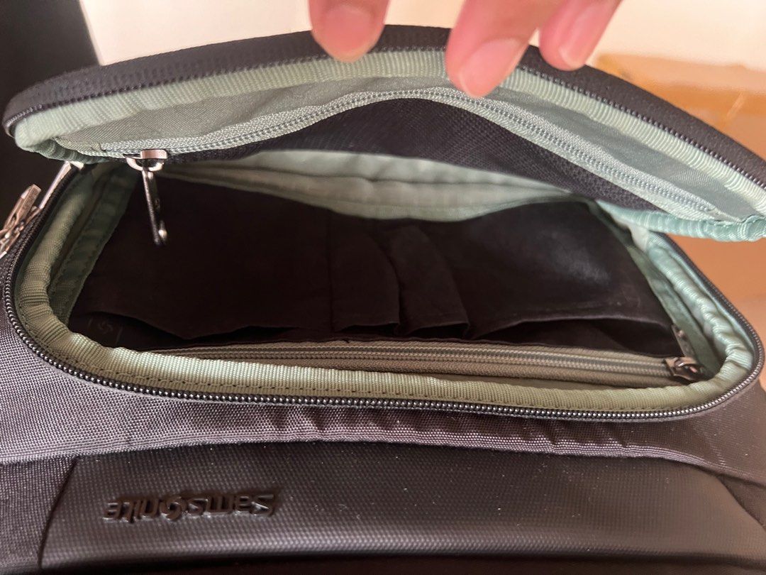 Samsonite Blakce Eco Backpack (Category: Laptop Bags & Sleeves) located in Singapore. Submitted by longgee (Listing ID 1316467356, Image 3). Description: Selling Samsonite Blakce Eco backpack. Still under warranty (24-Apr-2025). Since working hybrid, i get to use this only twice a week. Everything looks good except the scratches on the front (please see pictures). Reason for selling: not much use .