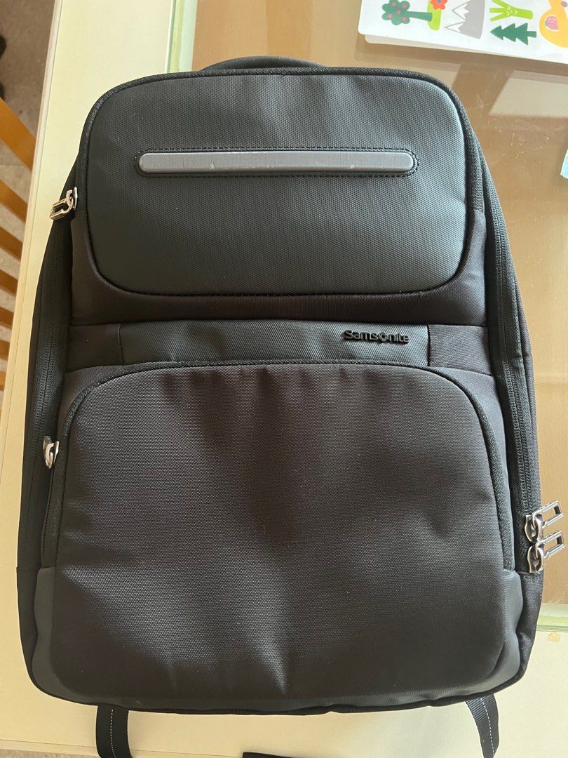 Samsonite Blakce Eco Backpack (Category: Laptop Bags & Sleeves) located in Singapore. Submitted by longgee (Listing ID 1316467356, Image 1). Description: Selling Samsonite Blakce Eco backpack. Still under warranty (24-Apr-2025). Since working hybrid, i get to use this only twice a week. Everything looks good except the scratches on the front (please see pictures). Reason for selling: not much use .