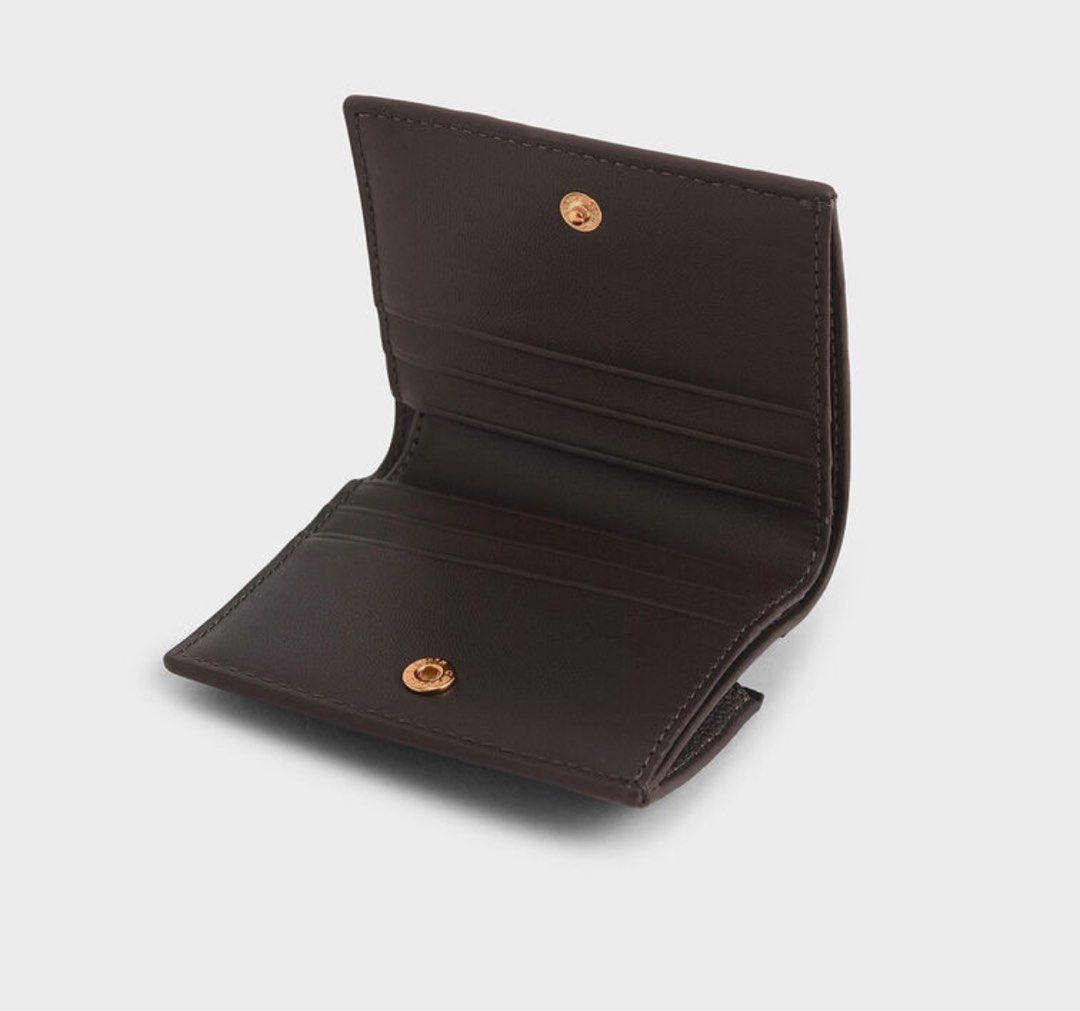 Small Wallet- Charles and Keith (Category: Bags & Wallets) located in Mississauga. Submitted by dianajyn (Listing ID 1316456563, Image 3). Description: colour- dark moss.