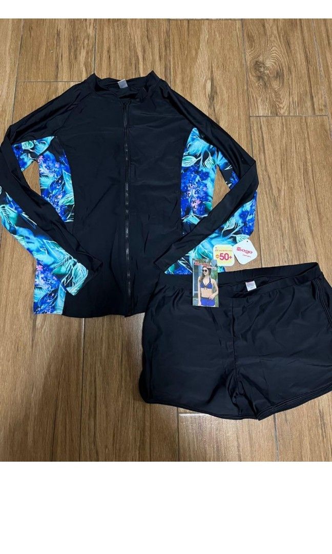Sogo Rash Guard Swimwear (Category: Rash guard) located in Baguio. Submitted by bloomfields.co (Listing ID 1316615933, Image 1). Description: Used only thrice. Original Price is 1899php Very nice Rash guard.