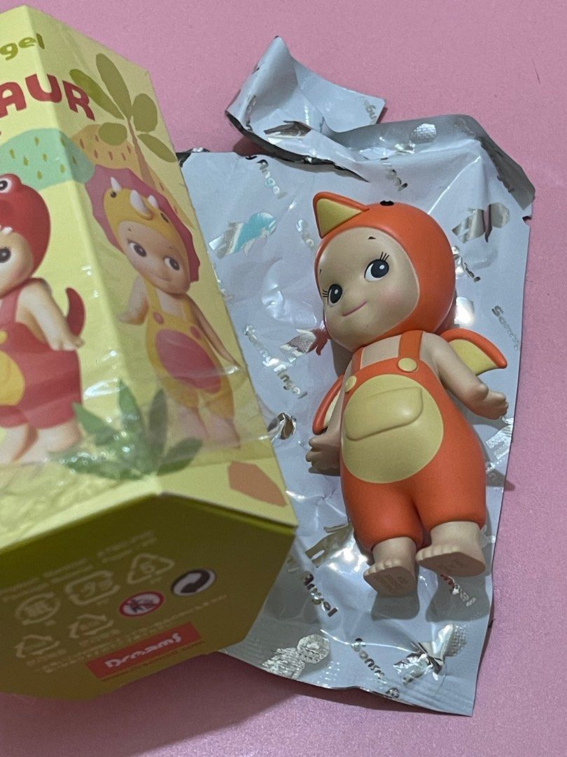Sonny Angel Pteranodon (Category: Designer & Blind Box Toys) located in Manila. Submitted by jalexaaah (Listing ID 1316591028, Image 1). Description: .