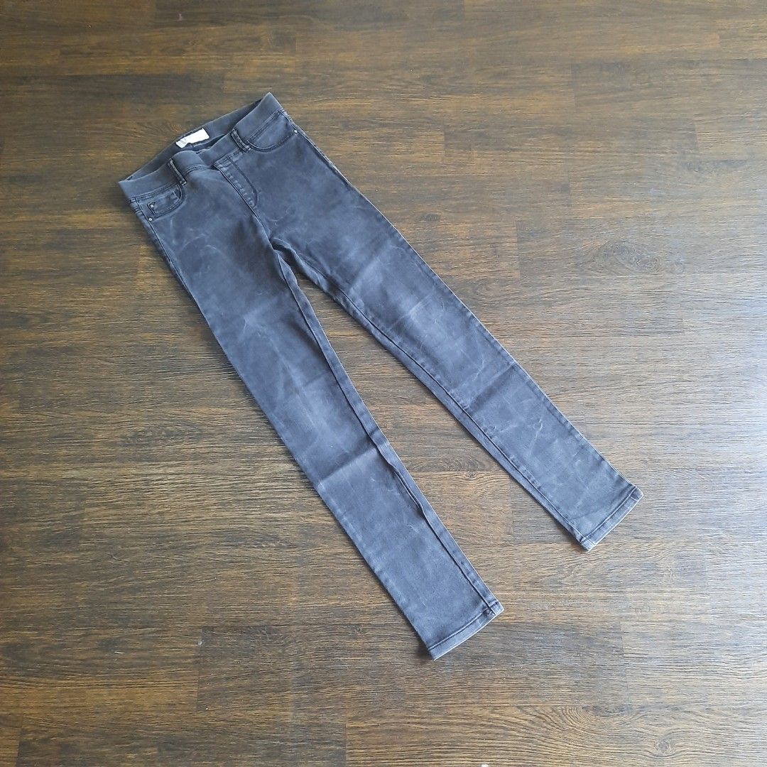 Stradivarius Jegging Abu tua Fesyen Wanita Pakaian Wanita Bawahan di Carousell