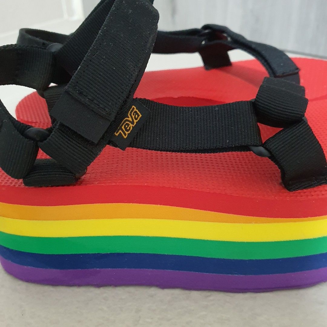 Teva rainbow platform sandals hot sale