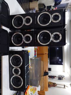 (Category: ) located in . Submitted by hafsham84 (Listing ID 1316577195, Image 1). Description: .