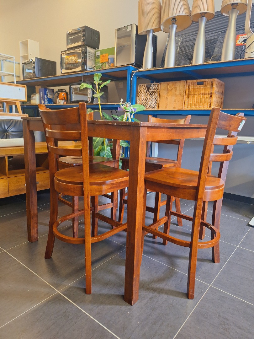 Wooden High Bar 4-Seater Dining Table and Chairs | Meja Makan Kayu 4 ...