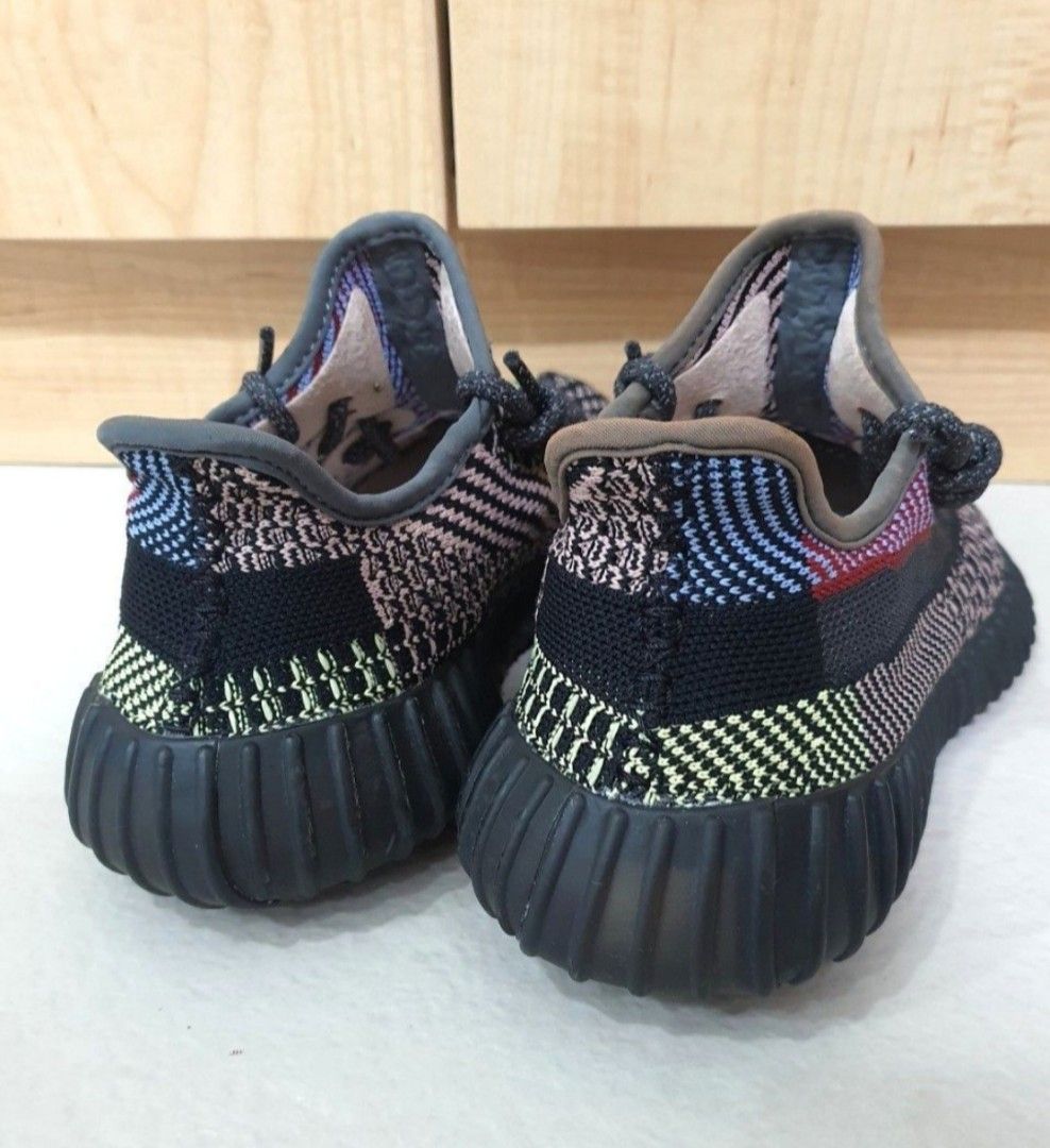 Yeezy uk4 outlet