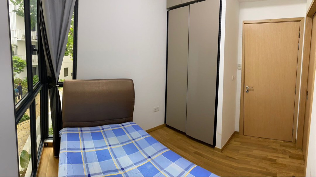 (Category: ) located in . Submitted by mr.mylo (Listing ID 1316802217, Image 1). Description: .
