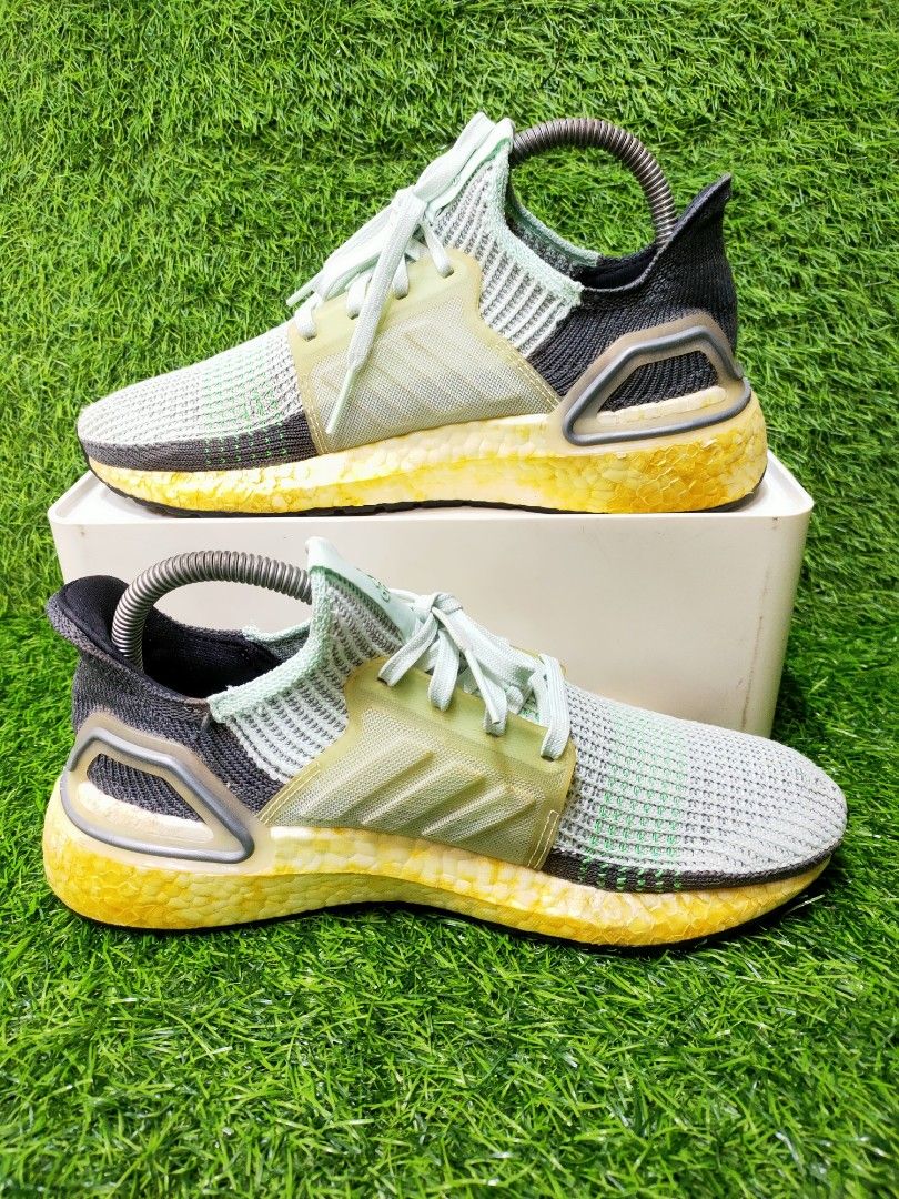 ADIDAS ULTRABOOST WOMEN 5.5UK Women s Fashion Footwear Sneakers on Carousell